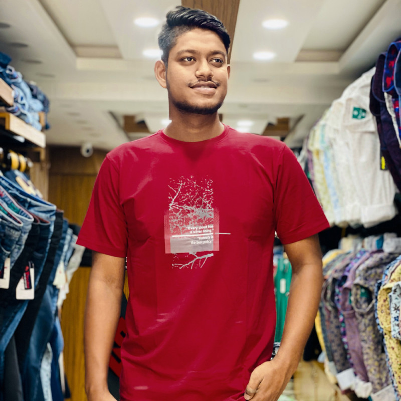 Fashionable T-Shirt (Color: T76 Maroon)
